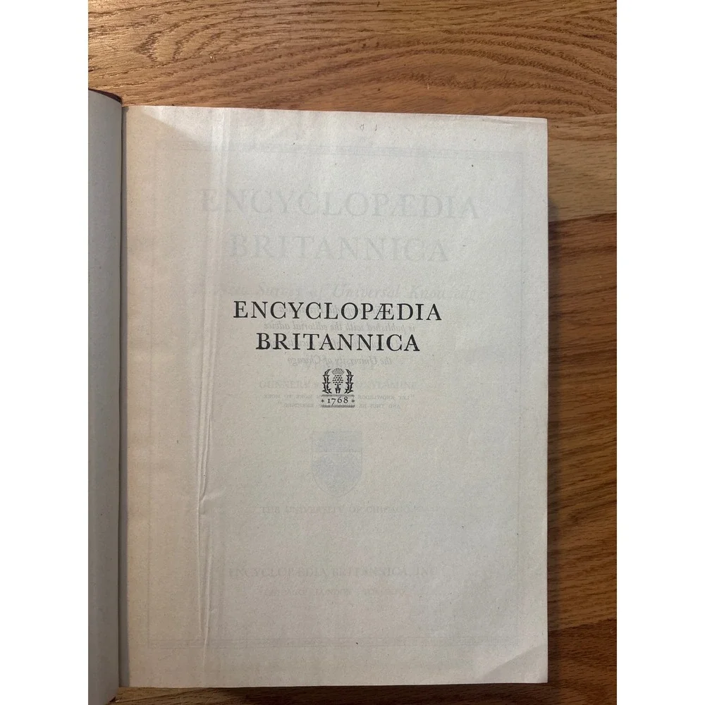 Encyclopaedia Britannica Book set Gunnery to Hydroxylamine‎ Burgundy Good
